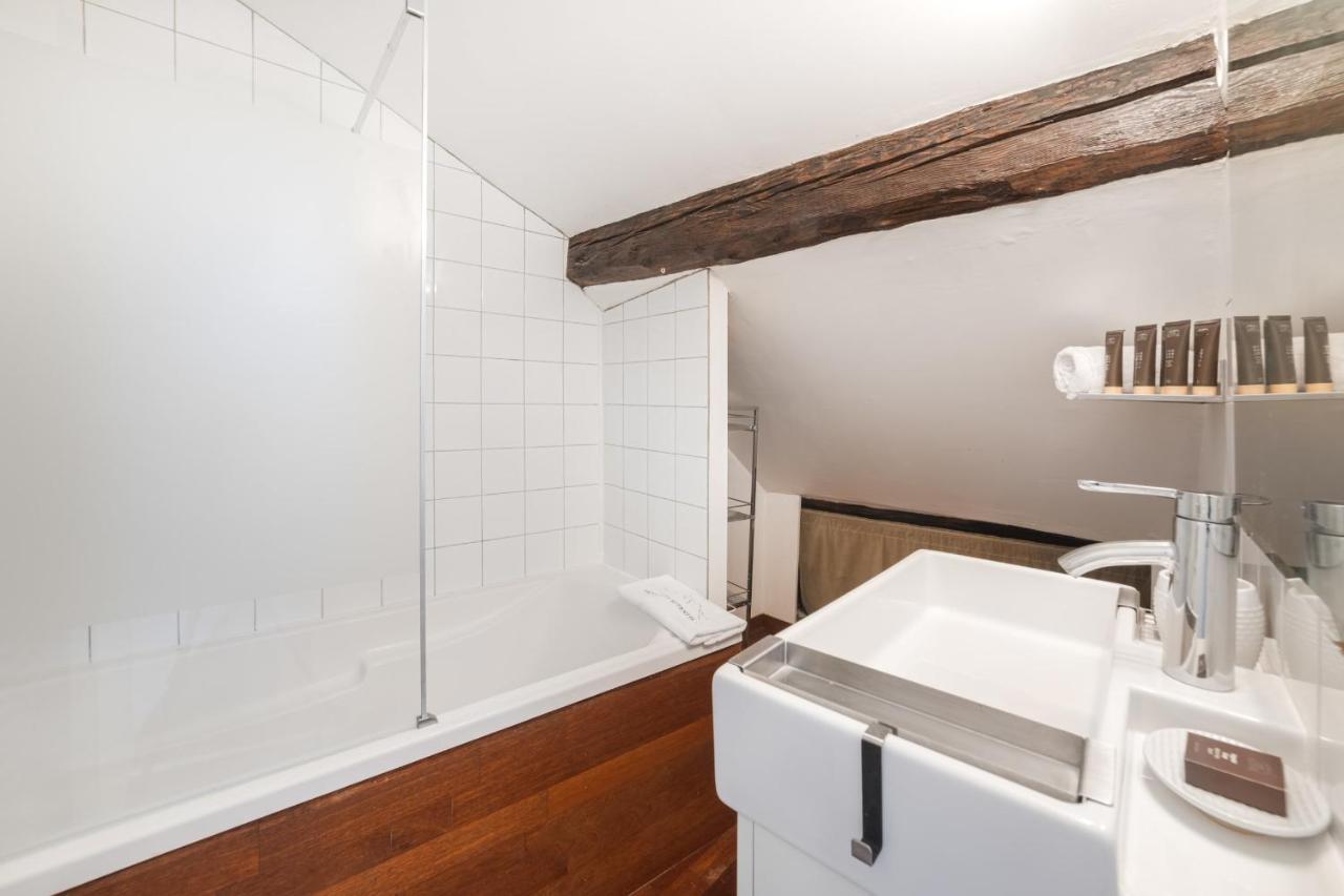 Le Philosophe - Flat In The Heart Of Annecy'S Old Town Lägenhet Exteriör bild